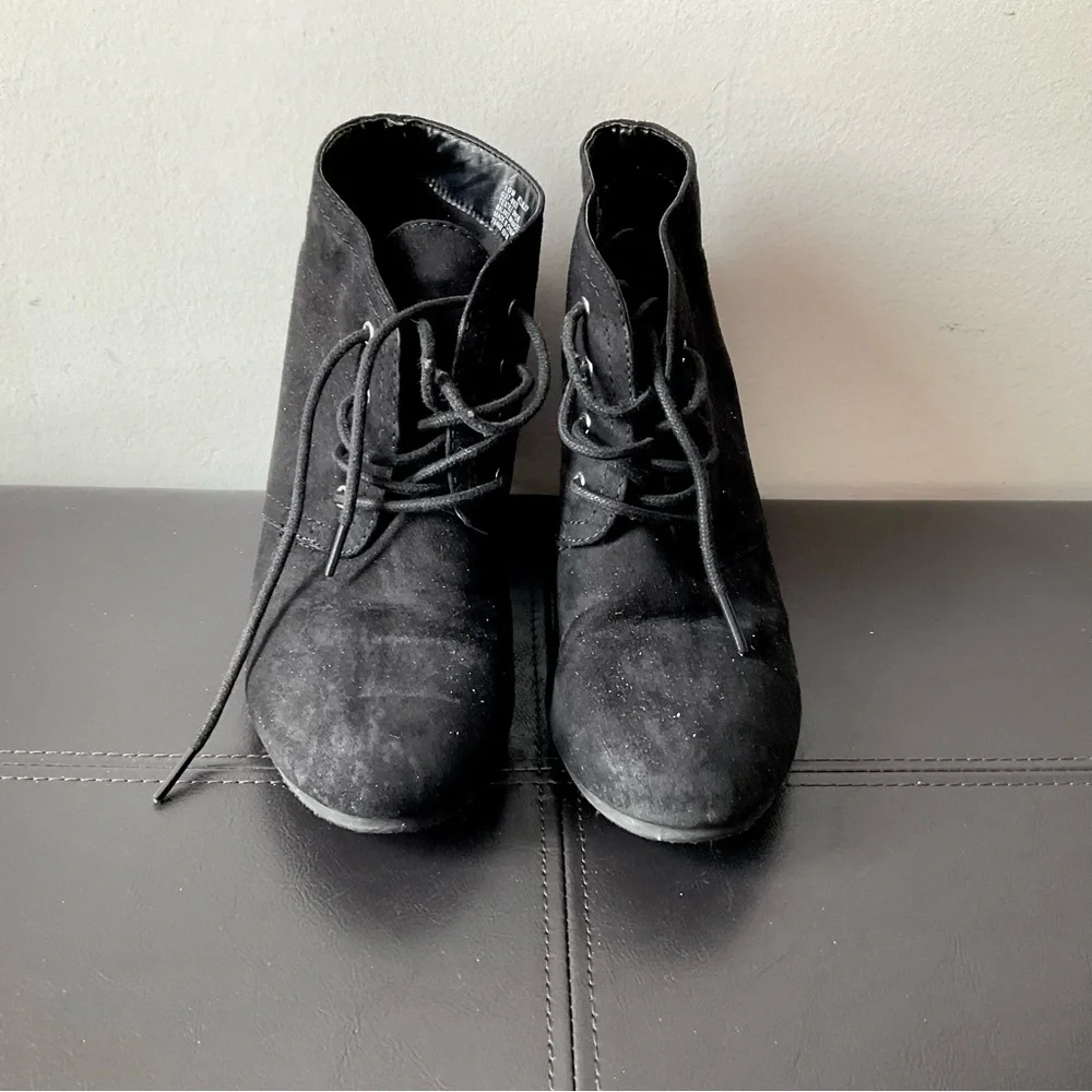 Black Wedge Ankle Booties - VGUC